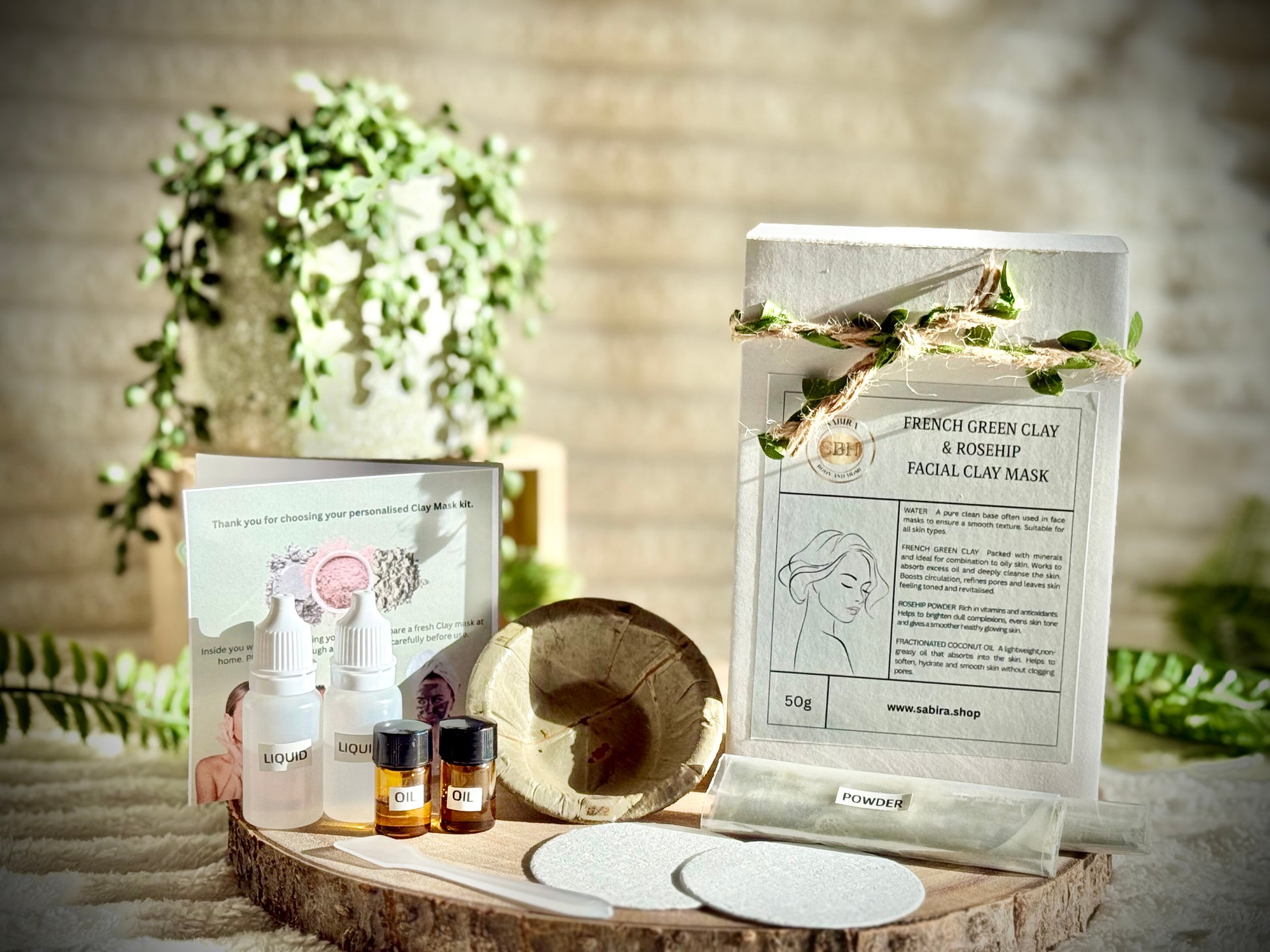 Clay mask kit wth french green clay and rosehip. 
