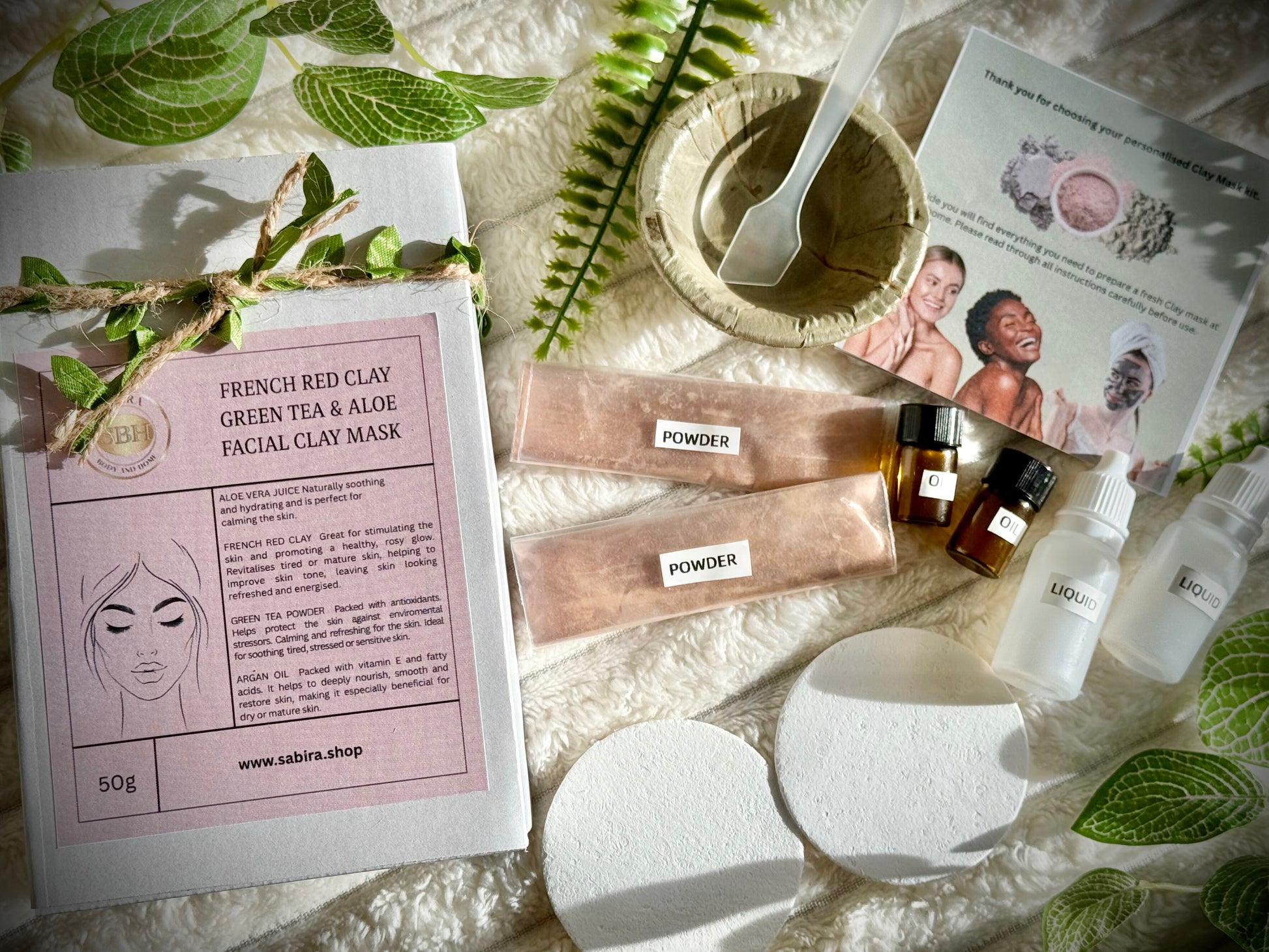 French red clay mask kit with Green Tea and Aloe vera juice. 