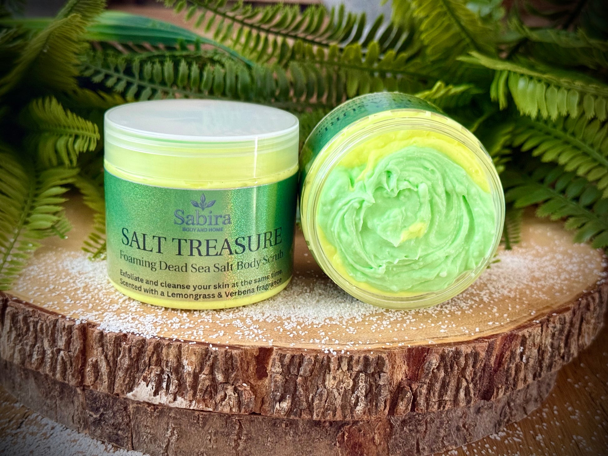 Foaming body scrub with Dead sea salt
